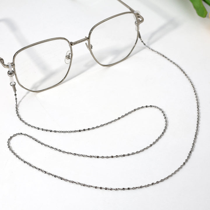 Delicate Eyewear Chain Bowlift