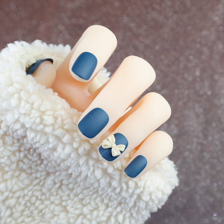Stylish Decorative Press-On Nail Set Bowlift