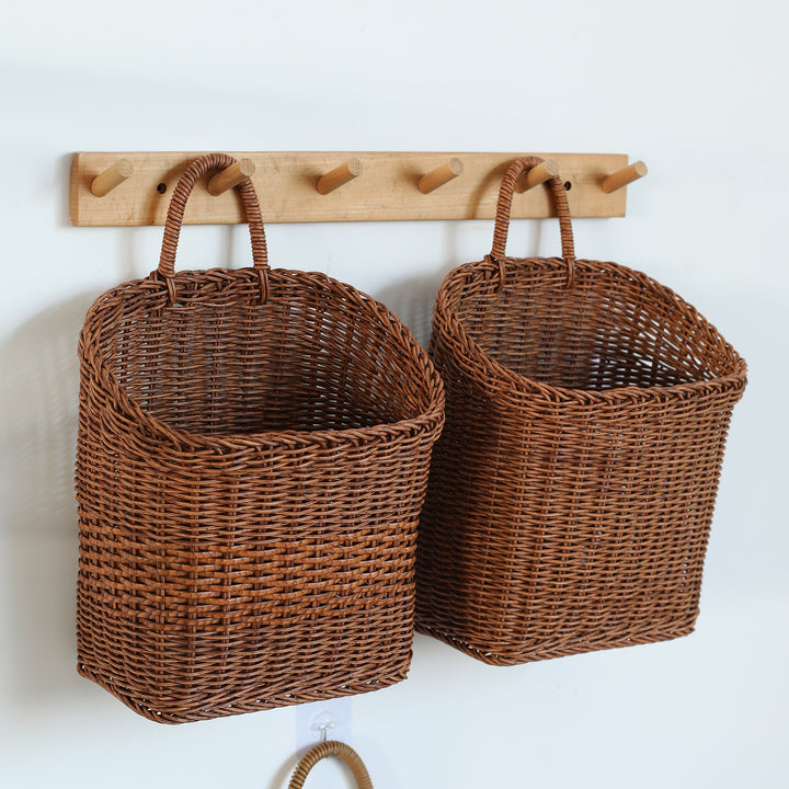 Handwoven Storage Basket with Ergonomic Handle Bowlift 1783754313