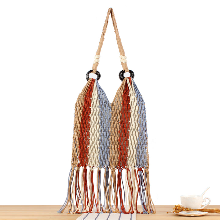 Net shopper with fringe accents Bowlift