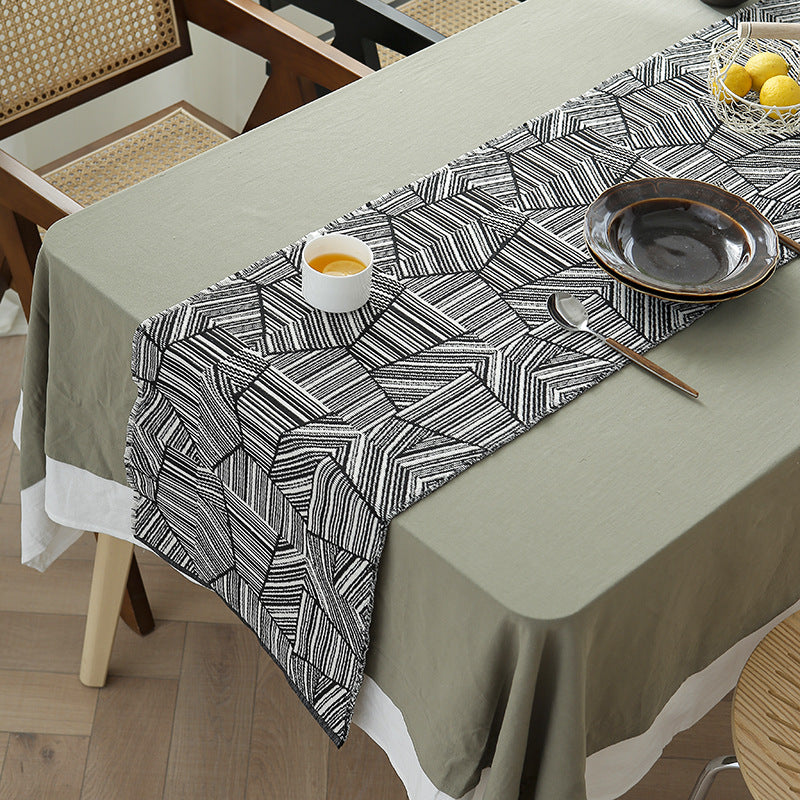Modern cotton table runner with geometric line jacquard Bowlift