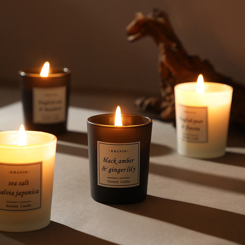 Scented Frosted Glass Soy Wax Candle With English Pear And Freesia Aroma