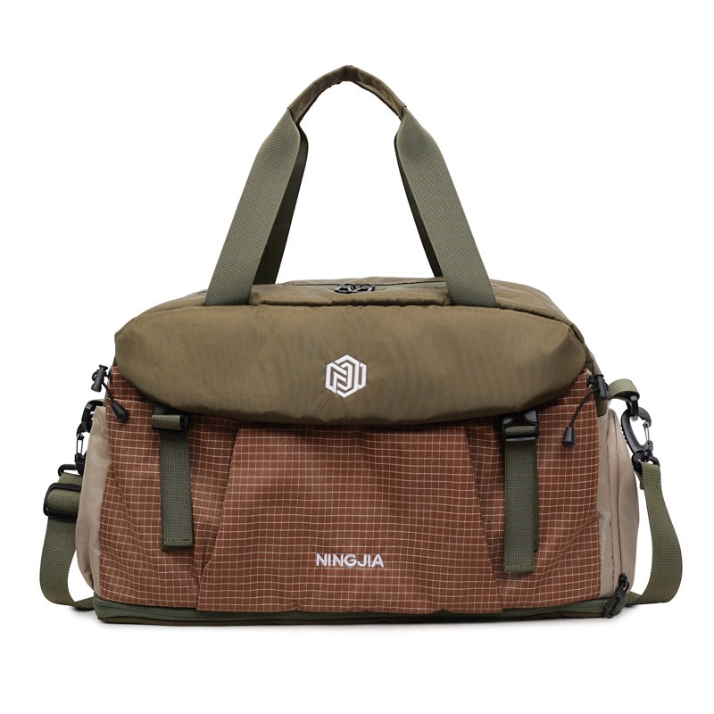 Versatile Travel Duffel with Expandable Storage