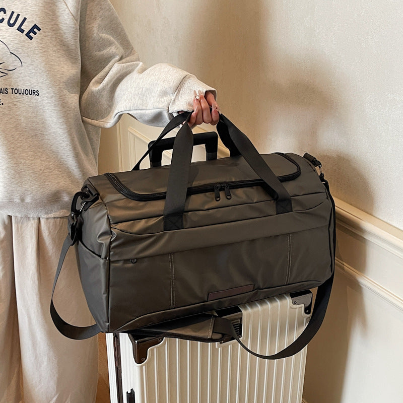 Spacious Multi-Functional Travel Duffle Bag Bowlift