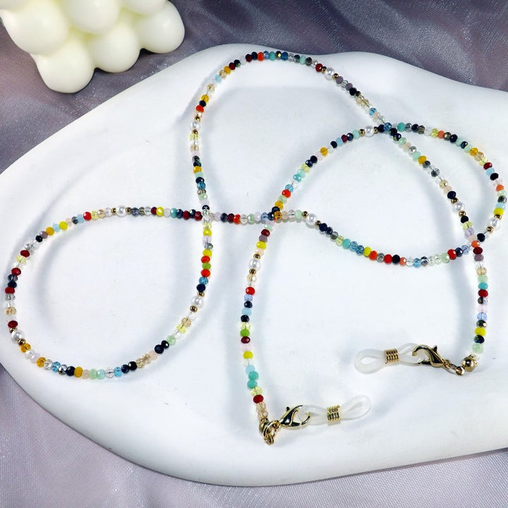 Playful Bead Glasses Chain Bowlift