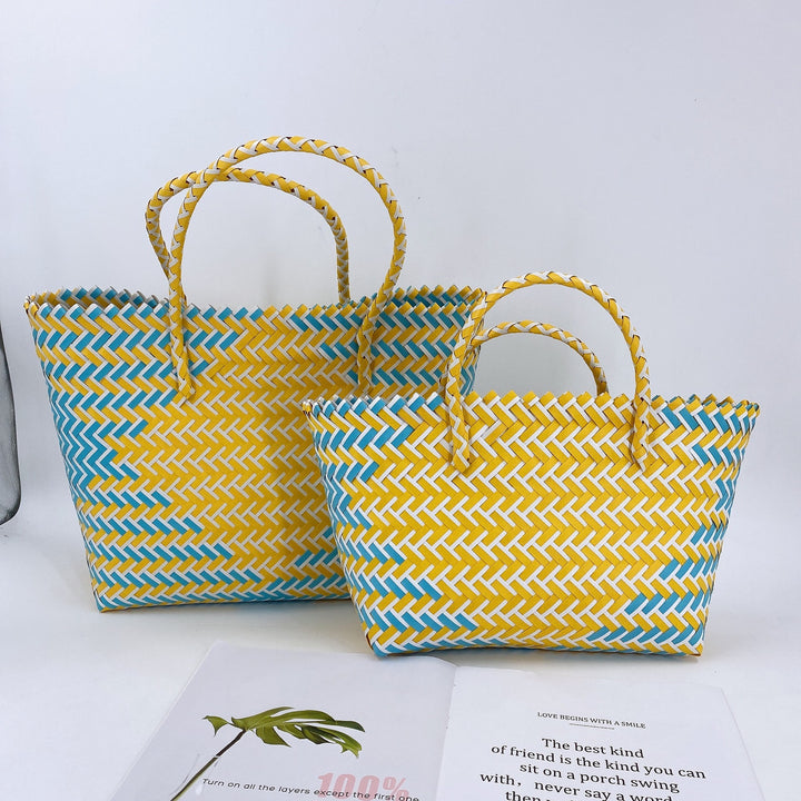 Stylish and Spacious Tote Bag Bowlift