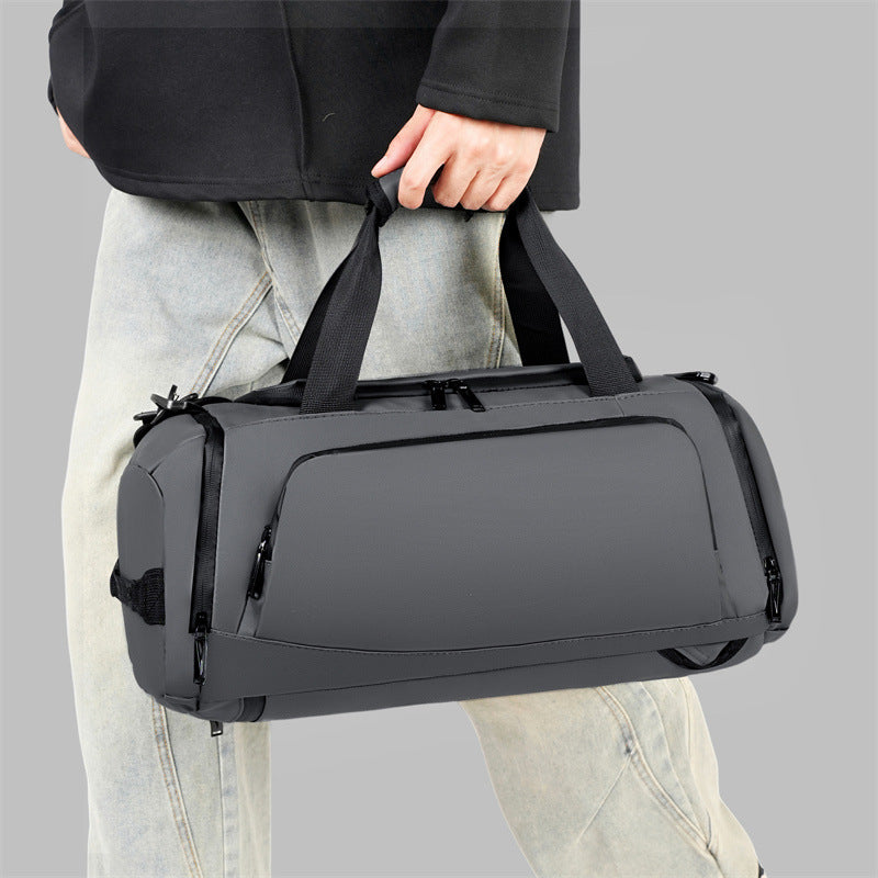 Sporty-Functional Travel Bag Bowlift