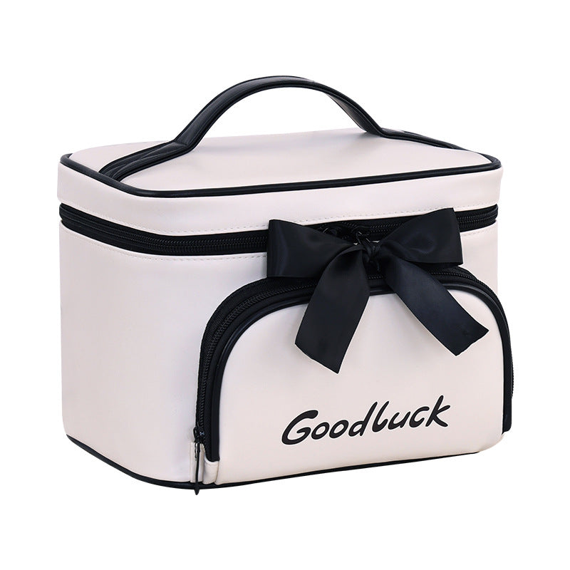 Cosmetic Transport Bag With Stylish Design And Practical Compartment Arrangement Bowlift
