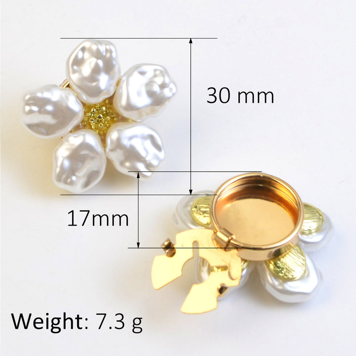 More Elegant and High-Quality Brooches with Pearl Applications Bowlift