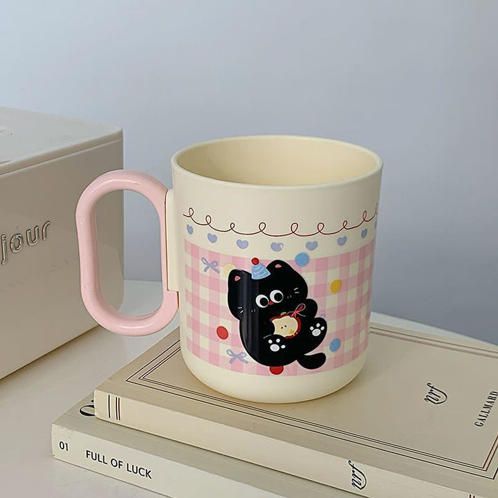 Coffee mug with cute cat design Bowlift