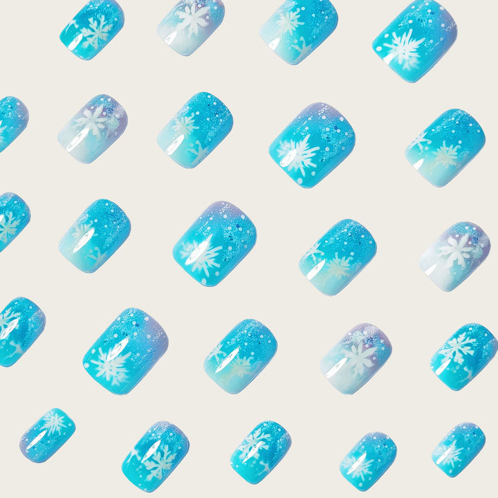 Seasonal Snowflake-Themed Press-On Nail Set Bowlift