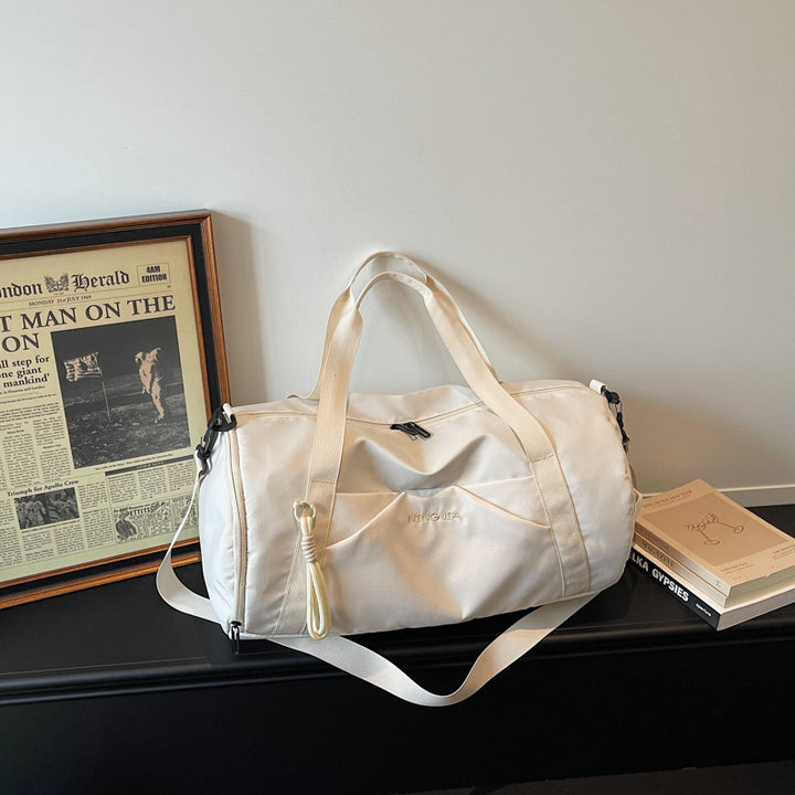 Versatile Travel Duffel with Adjustable Shoulder Strap