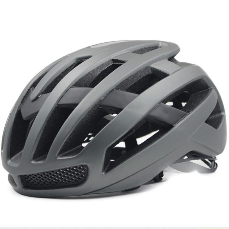 Lightweight Aerodynamic Cycling Helmet Bowlift