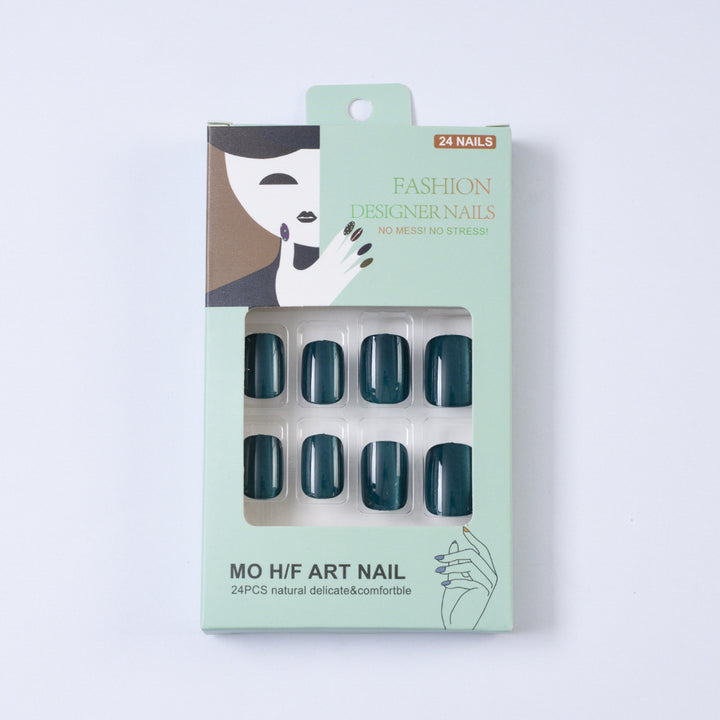 Artificial nails in elegant ombre design Bowlift