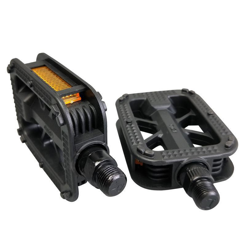 High-Traction Bicycle Pedals with Integrated Reflectors Bowlift