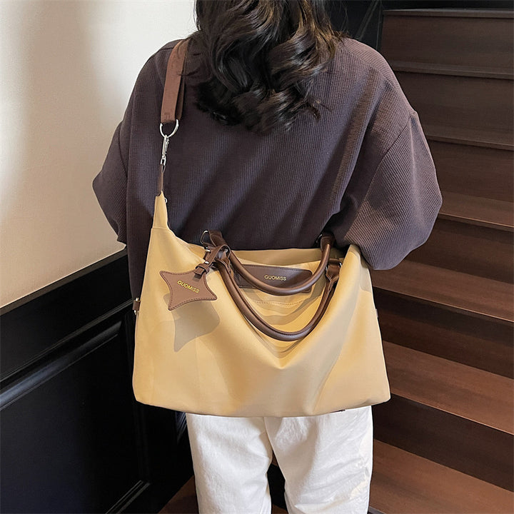 Spacious Laptop Bag Bowlift