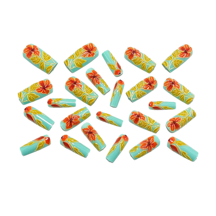 Artificial nails with elaborate 3D flower applications Bowlift