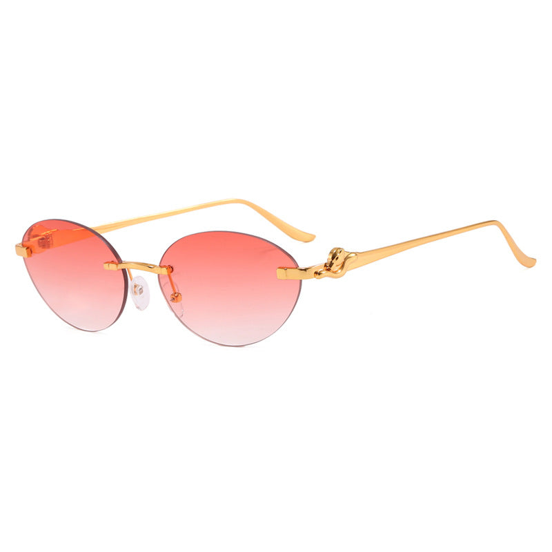 Women's round sunglasses with elegant, semi-transparent frame and fashionable details Bowlift
