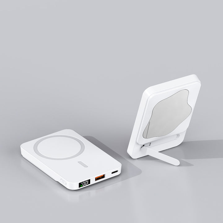 Powerbank with Integrated Cosmetic Mirror and Multifunctional Charging Port Bowlift