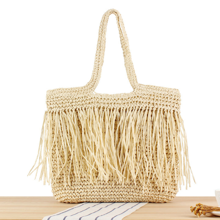 Fashionable macrame bag with fringes Bowlift