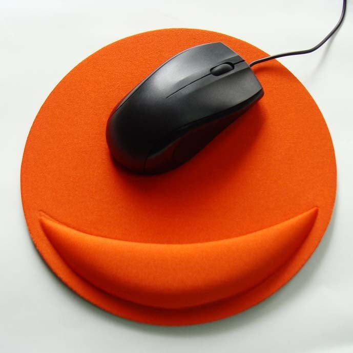 Gel-Layered Mouse Pad Bowlift
