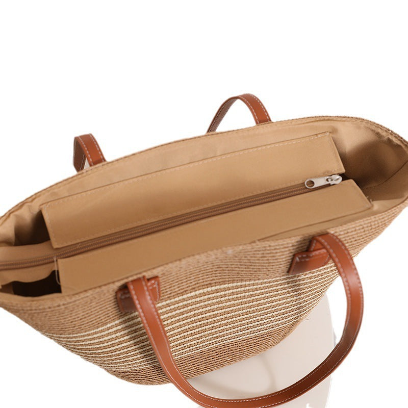 Elegant Bast Shoulder Bag with Striped Design Bowlift