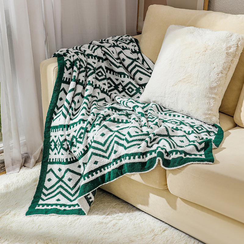Decorative Throw Blanket Bowlift