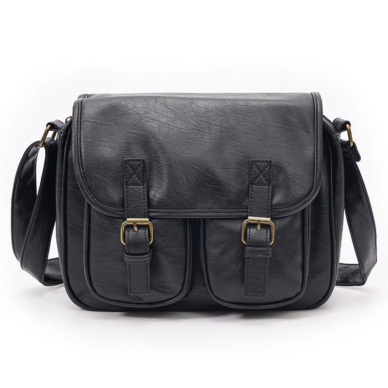 Stylish shoulder bag with practical outer pockets Bowlift