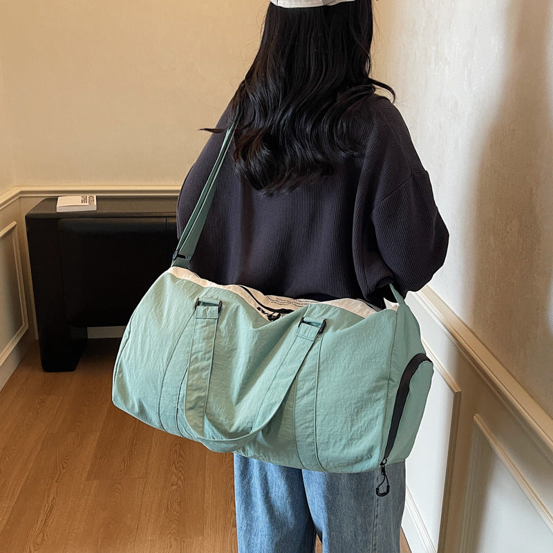 Spacious Travel Duffle Bag Bowlift