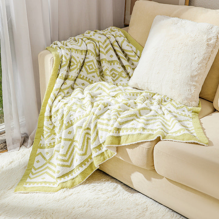 Decorative Throw Blanket Bowlift