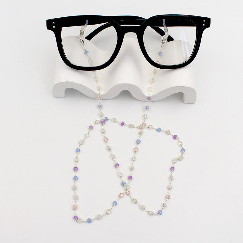 Stylish Beaded Eyewear Chain Bowlift