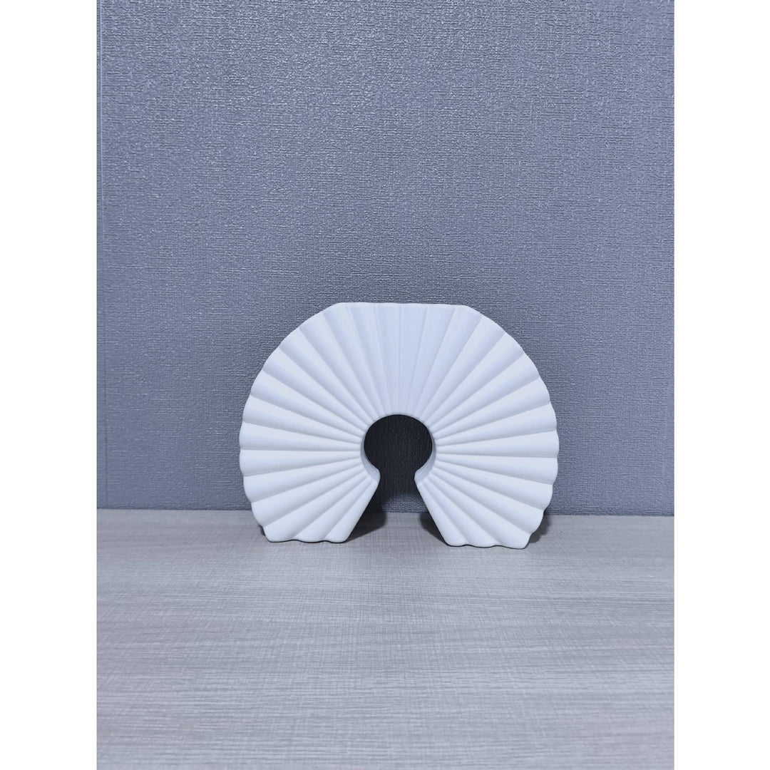 Decorative Fan-Shaped Bowlift