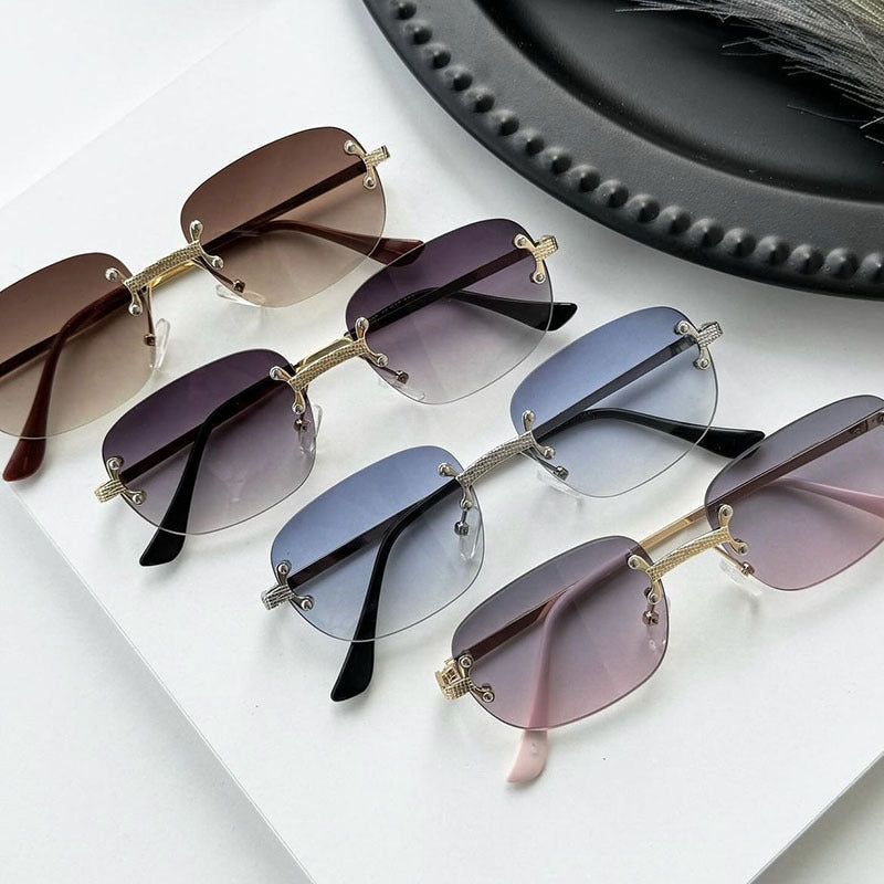 Women's elegant square sunglasses with transparent lenses and high-quality metal frame Bowlift