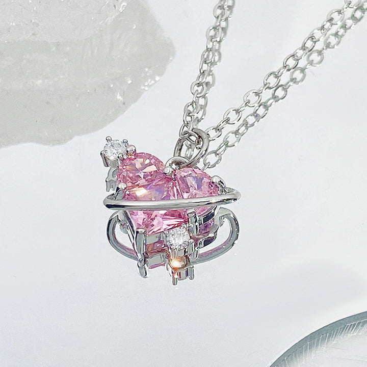 Playful Heart Pendant Necklace Bowlift