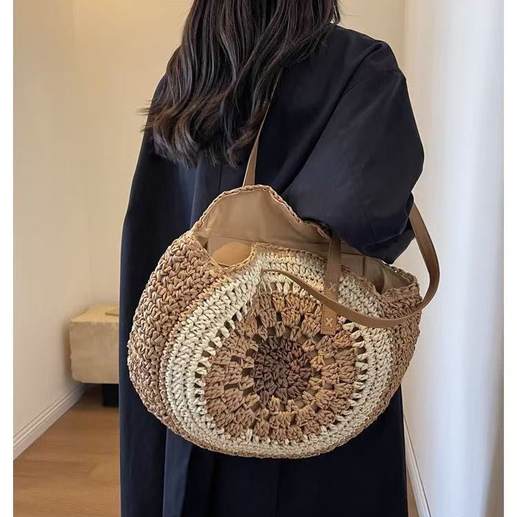 Handcrafted basket crossbody bag with decorative flower pattern Bowlift