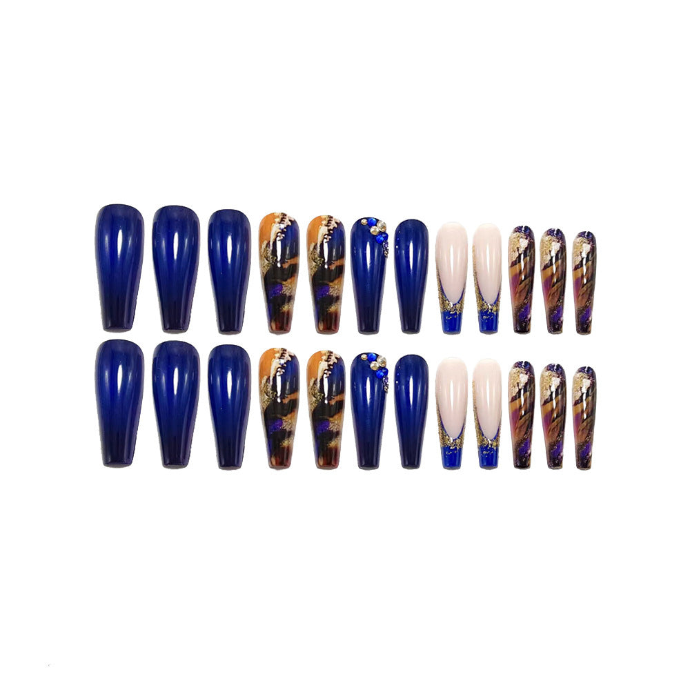 Artificial nails with glamorous design Bowlift