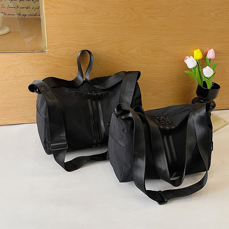 Lightweight Multi-Compartment Duffel Bag Bowlift