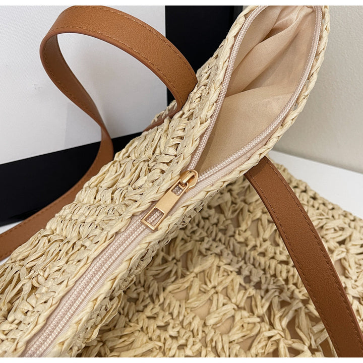 Spacious straw shopping bag with leather handles Bowlift