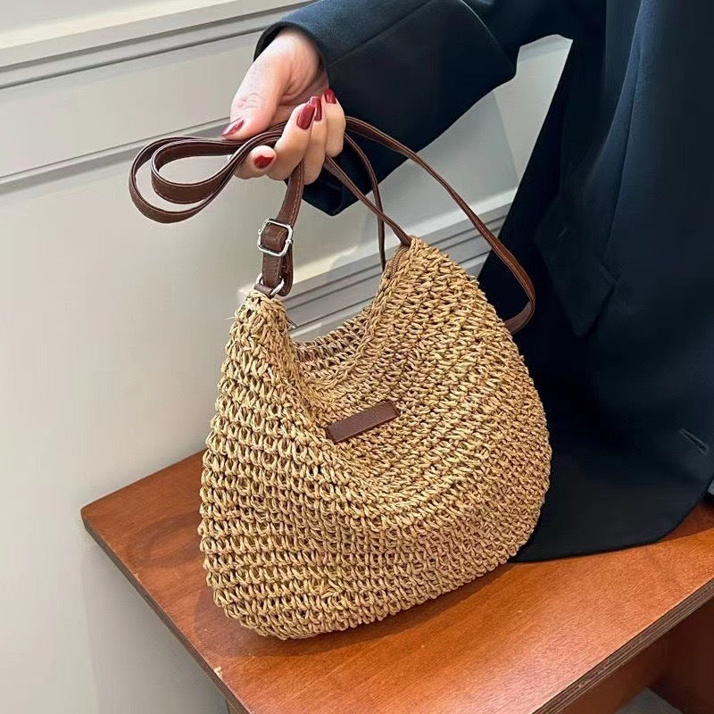 Handbag Made of High-Quality Macrame with Padded Shoulder Strap Bowlift