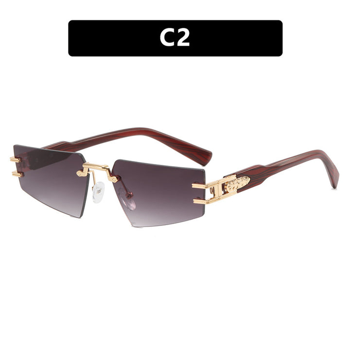 Women's fashionable sunglasses with elegant square frame construction and luxurious details Bowlift