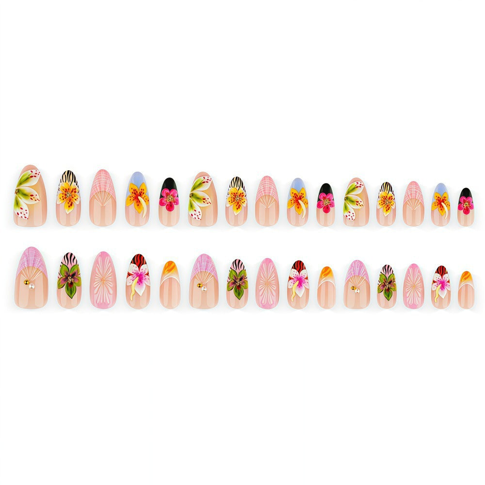Artificial nails with floral design and 3D applications Bowlift