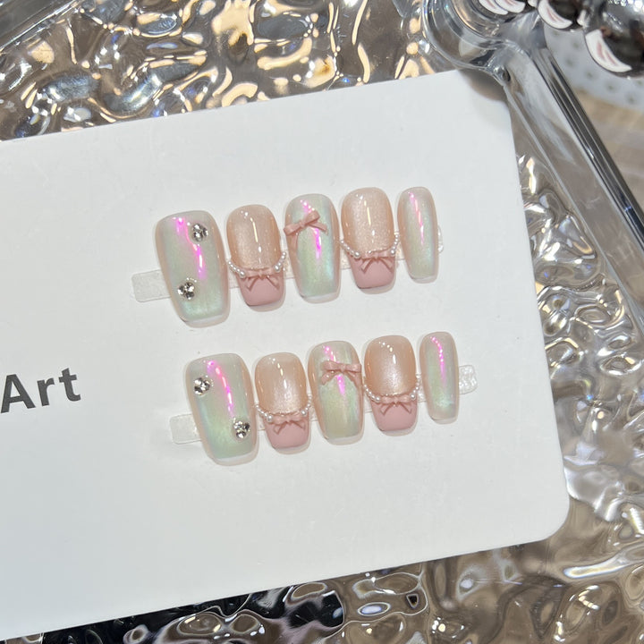 Decorative Press-On Nail Art Set with Artistic Bow and Pearl Accents Bowlift