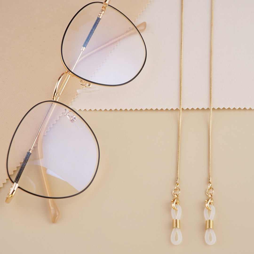 Sleek Metal Eyewear Chain Bowlift