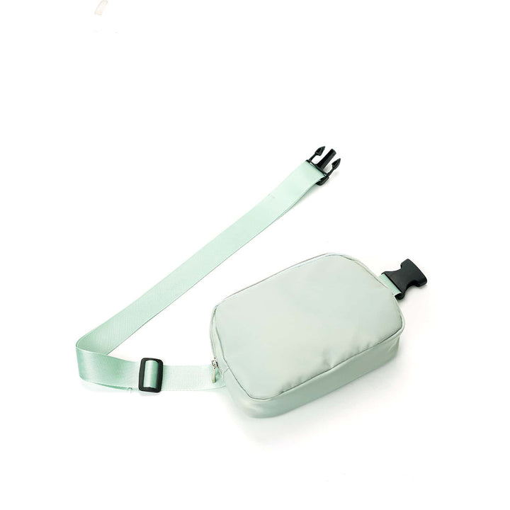 Shoulder bag with adjustable strap and practical compartment design Bowlift
