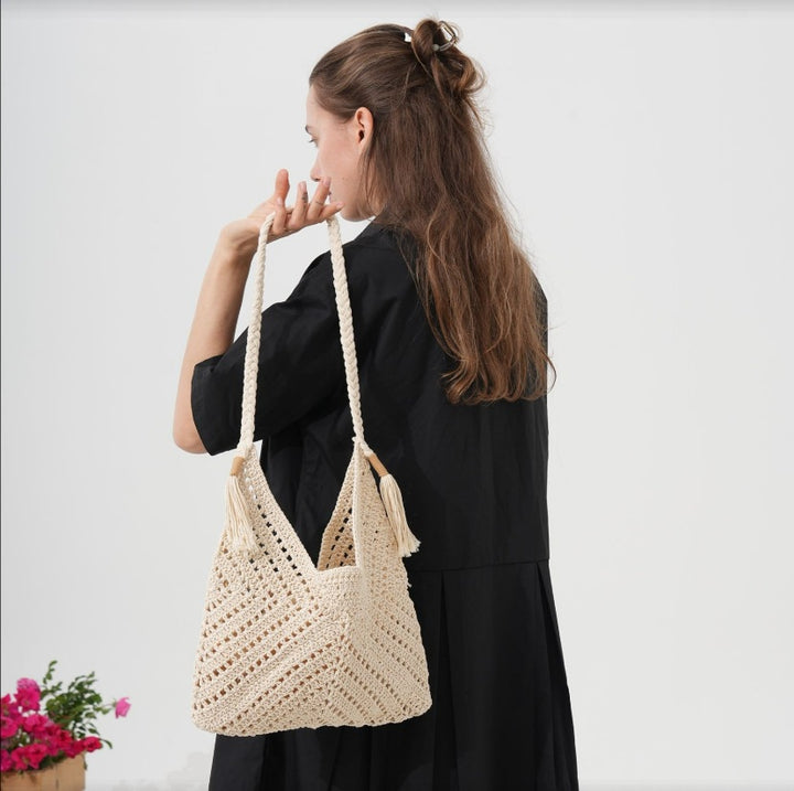 Handcrafted macrame shoulder bag with braided details Bowlift