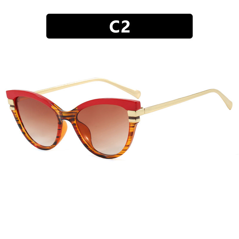 Ladies Cat-Eye Sunglasses with Elegant Plastic Frame and Golden Accents Bowlift