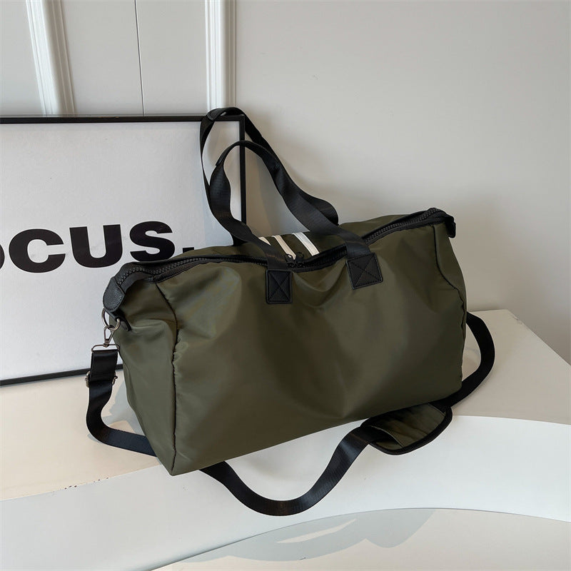 Sporty Bag With Plenty of Storage Bowlift