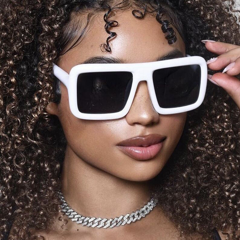 Women's fashionable sunglasses in trendy oversized design Bowlift