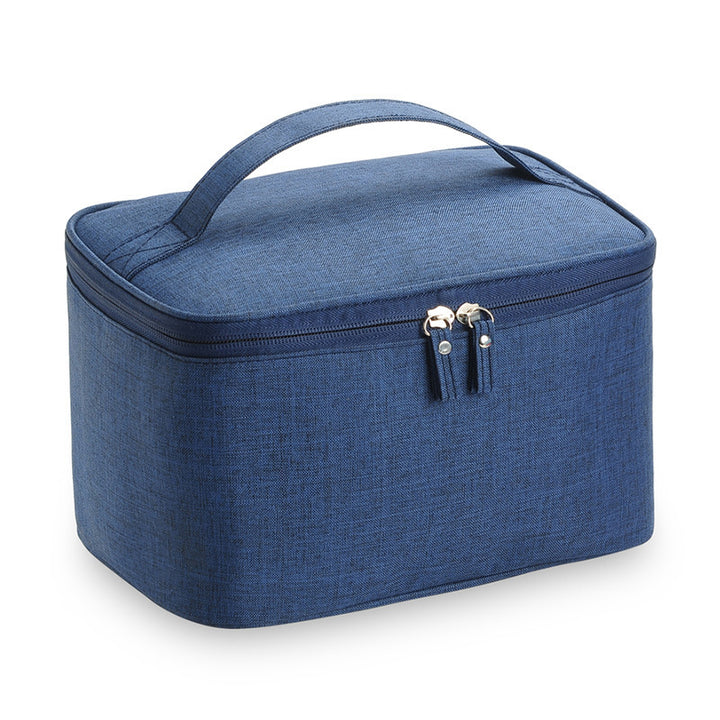 Cosmetic transport bag with thoughtful interior layout Bowlift