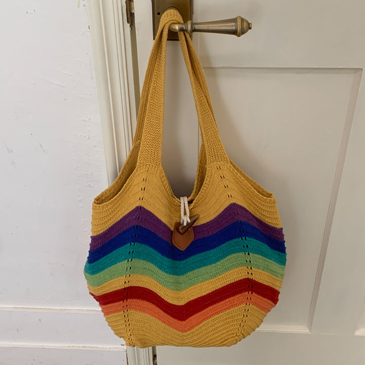 Artisan ven Beach Tote Bowlift